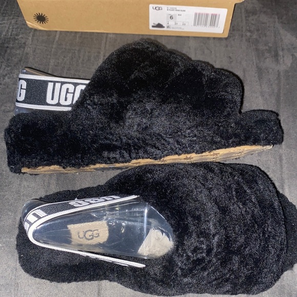 Ugg fluff slides - Picture 1 of 5